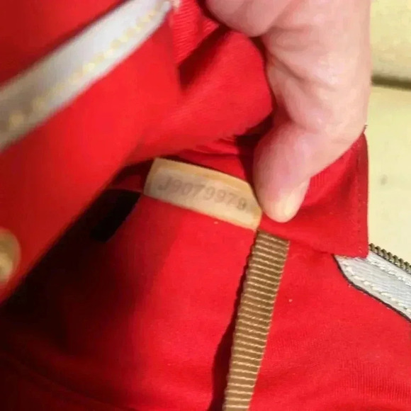 Dooney & Bourke Handbag - Picture 7 of 13